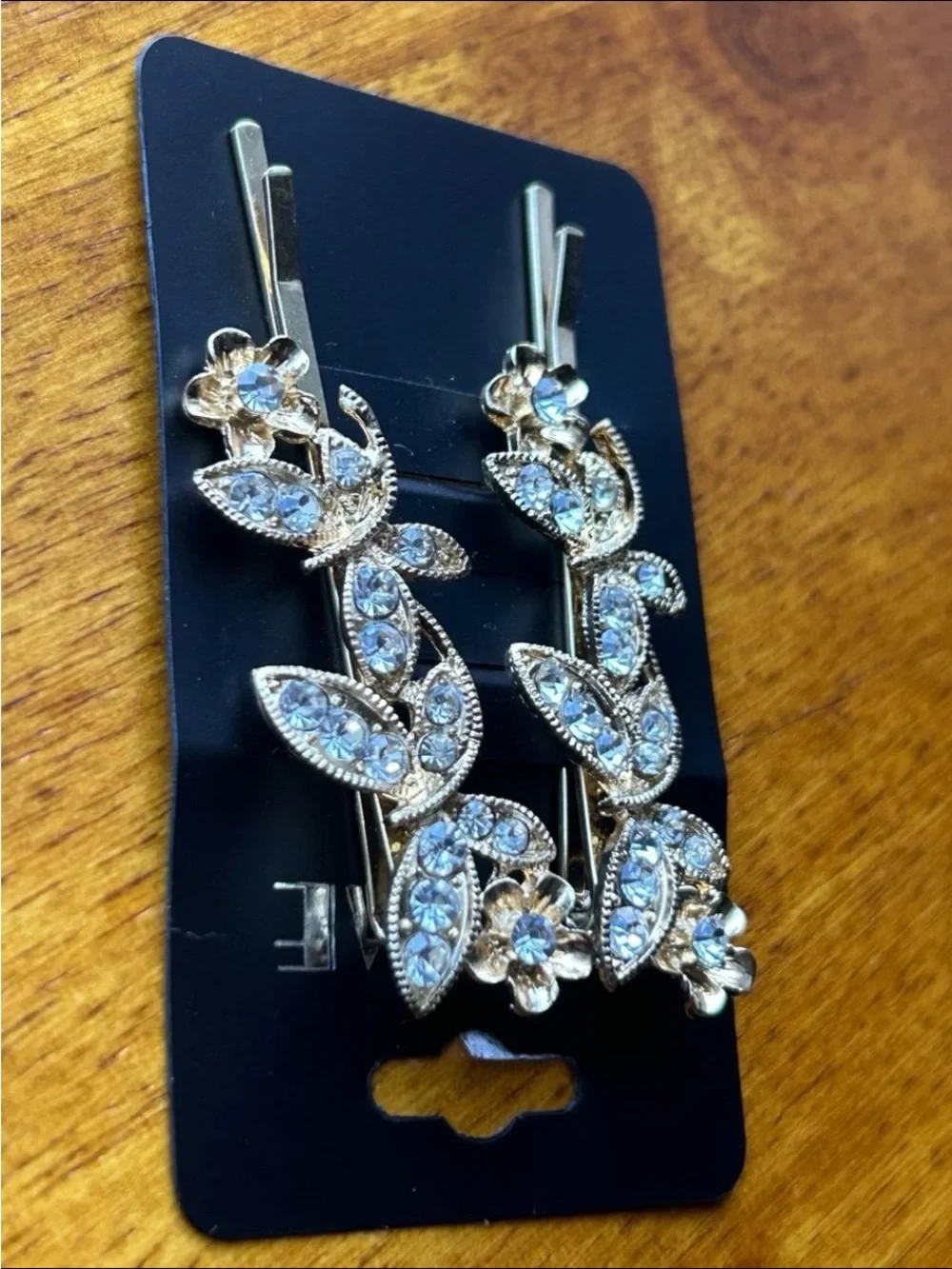NWT Femme hair pins
